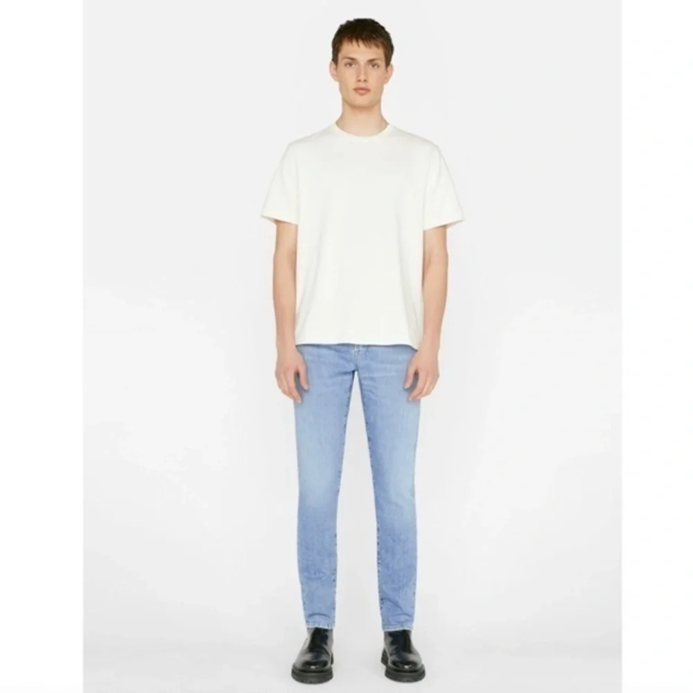 Frame Denim L' Homme Slim Light Wash Jeans in Driver Organic Cotton Size 34